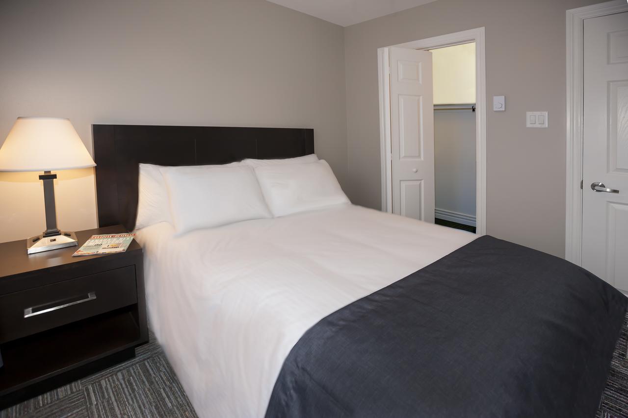 Homeport Apartment Hotel Сент Джонс Екстериор снимка